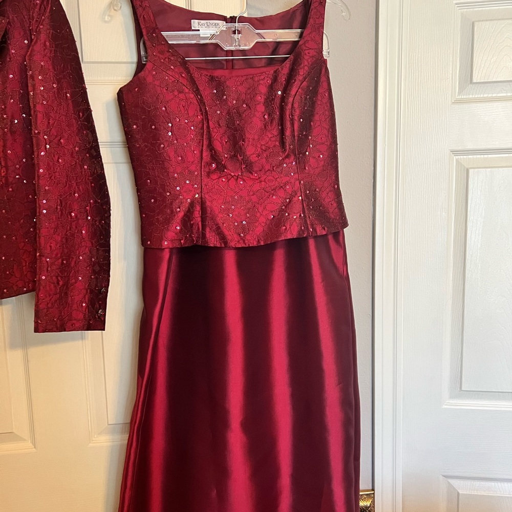 Kay Unger Evening Dress size 12